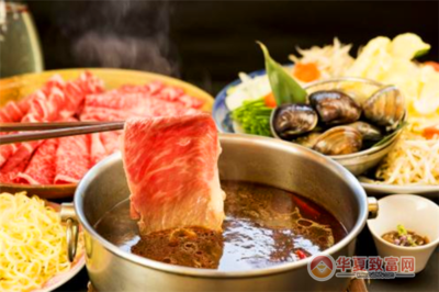 新安县开火锅店 聚焦焖锅特色，把握餐饮新机遇